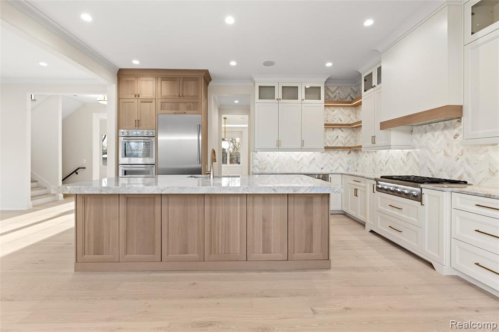 2802 HEATHFIELD Road, Bloomfield Hills, MI, 48301