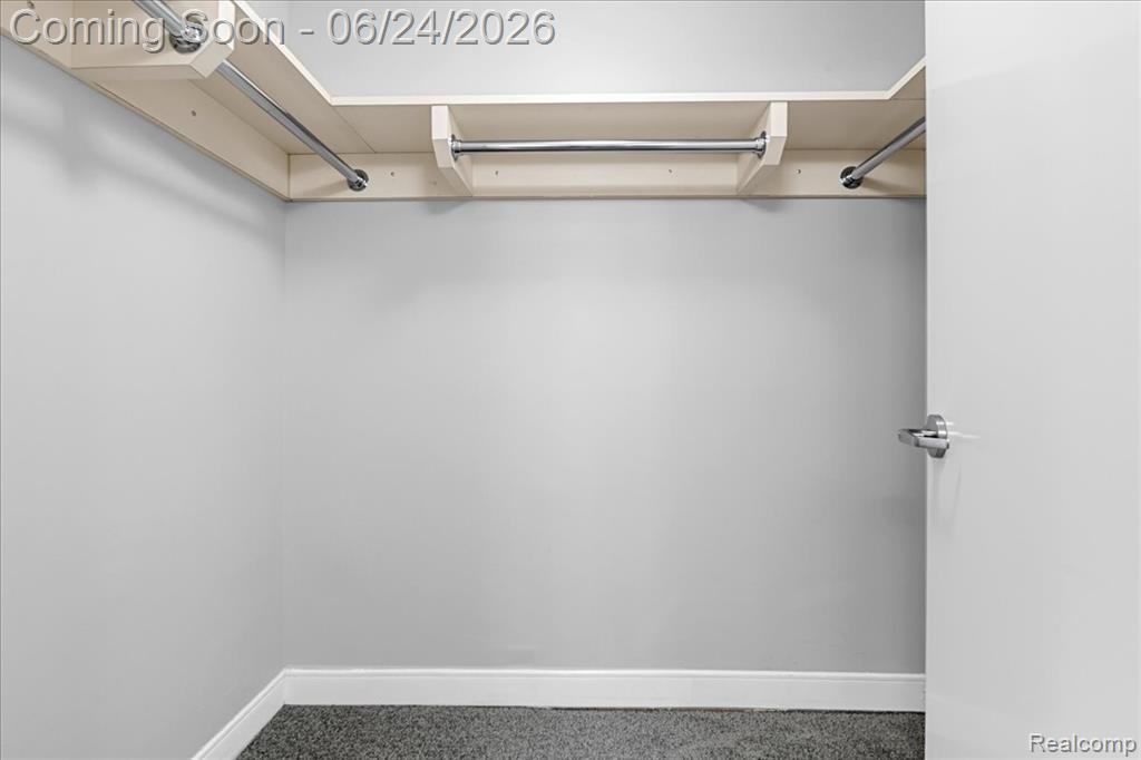 525 W LAFAYETTE Boulevard, 13E, Detroit, MI 48226 — Photo 31