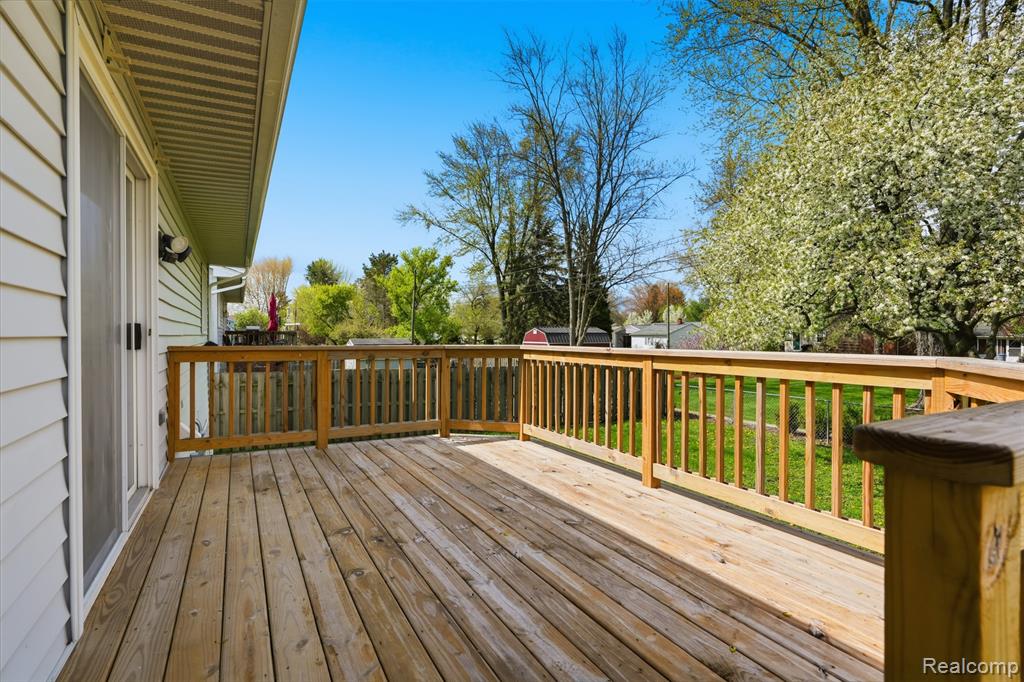 70415 Canterbury Drive, Richmond, MI 48062 — Photo 32