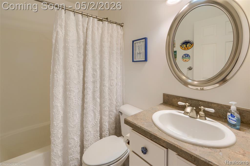 7240 Parkridge Parkway, Swartz Creek, MI 48473 — Photo 39