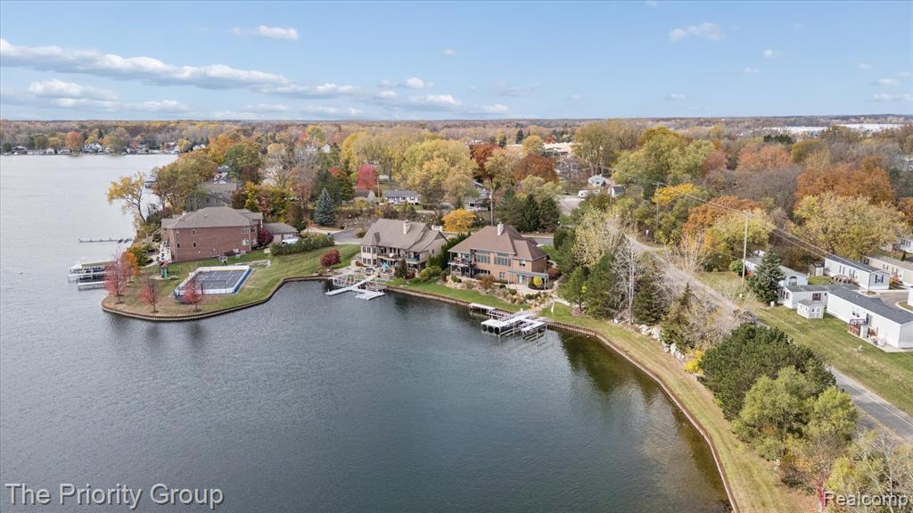 11467 Bay Shore Drive, Fenton, MI, 48430