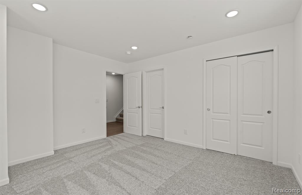 42905 Atwood Avenue, Novi, MI — Photo 8