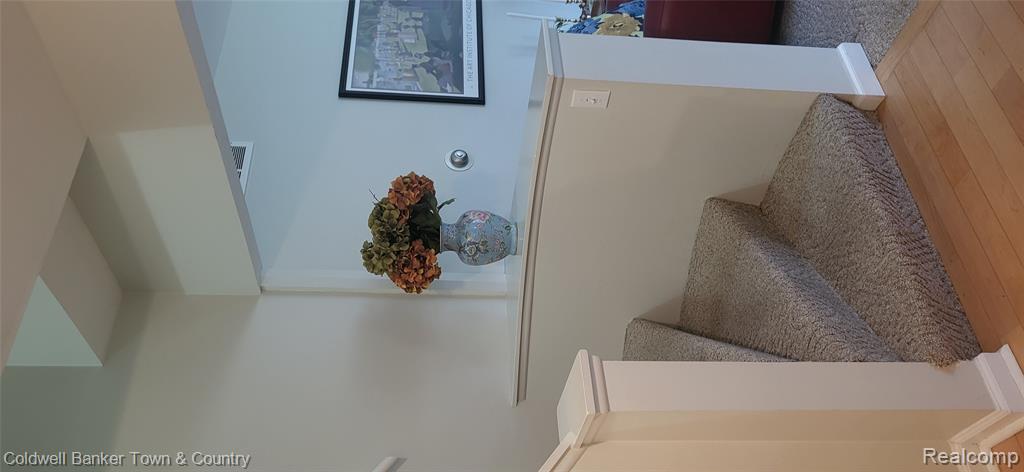 10557 Kenicott Trail, Brighton, MI 48114 — Photo 5