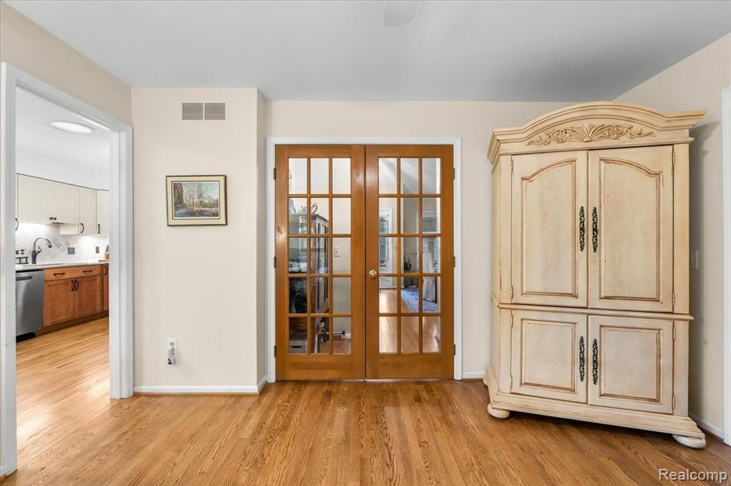 502 GALEN Circle, Unit #1, Ann Arbor, MI 48103 — Photo 16