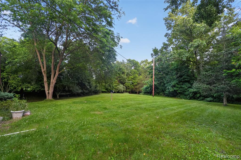 16955 English Road, Manchester, MI 48158 — Photo 35