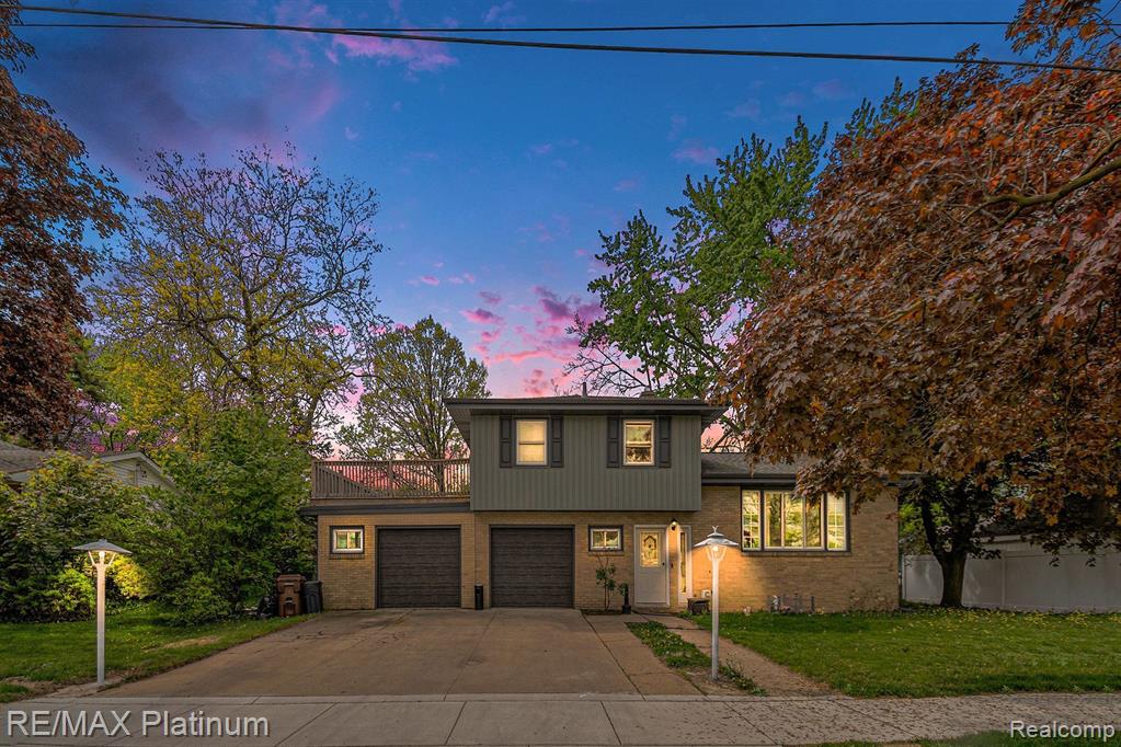 604 E NORTH Street, Owosso, MI 48867 — Photo 2