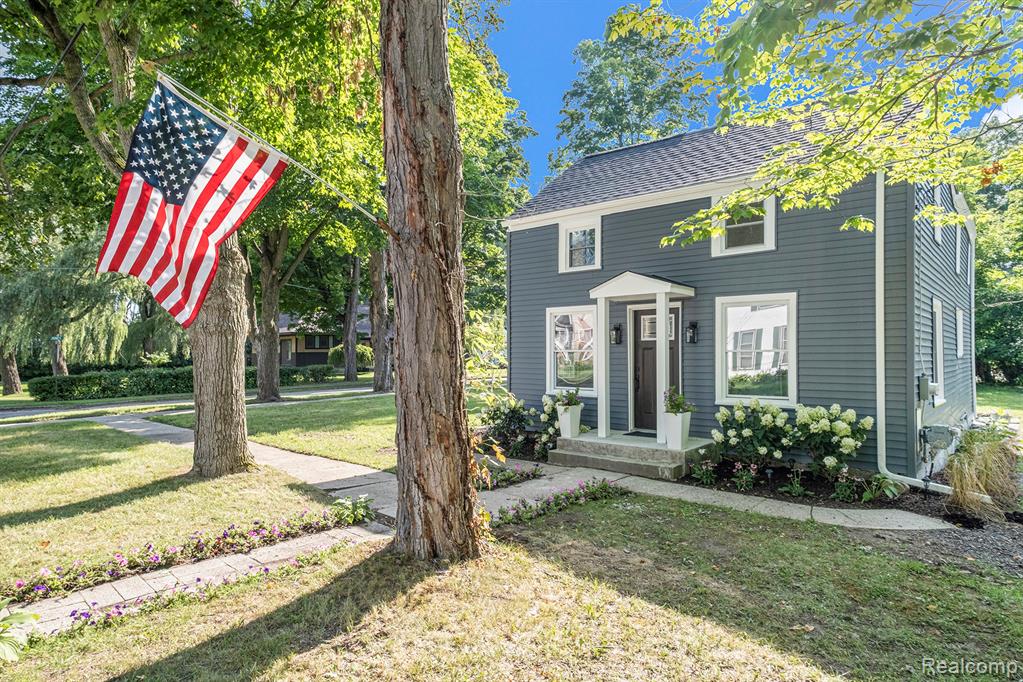 210 Legrande Street, Holly, MI 48442 — Photo 2
