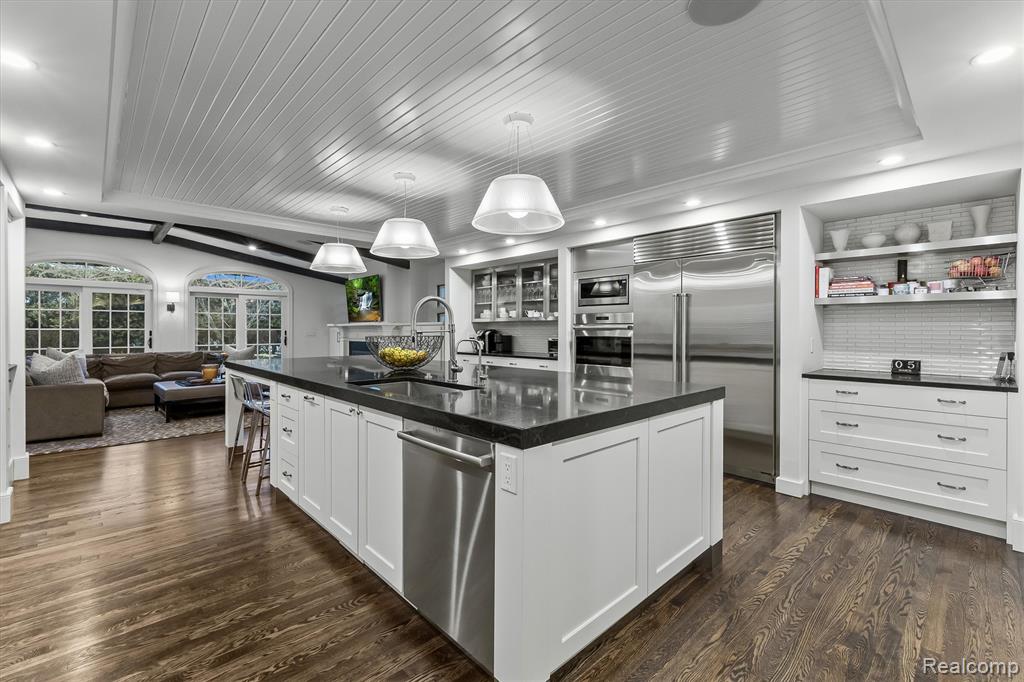 3390 Burning Bush Road, Bloomfield Hills, MI 48301 — Photo 19