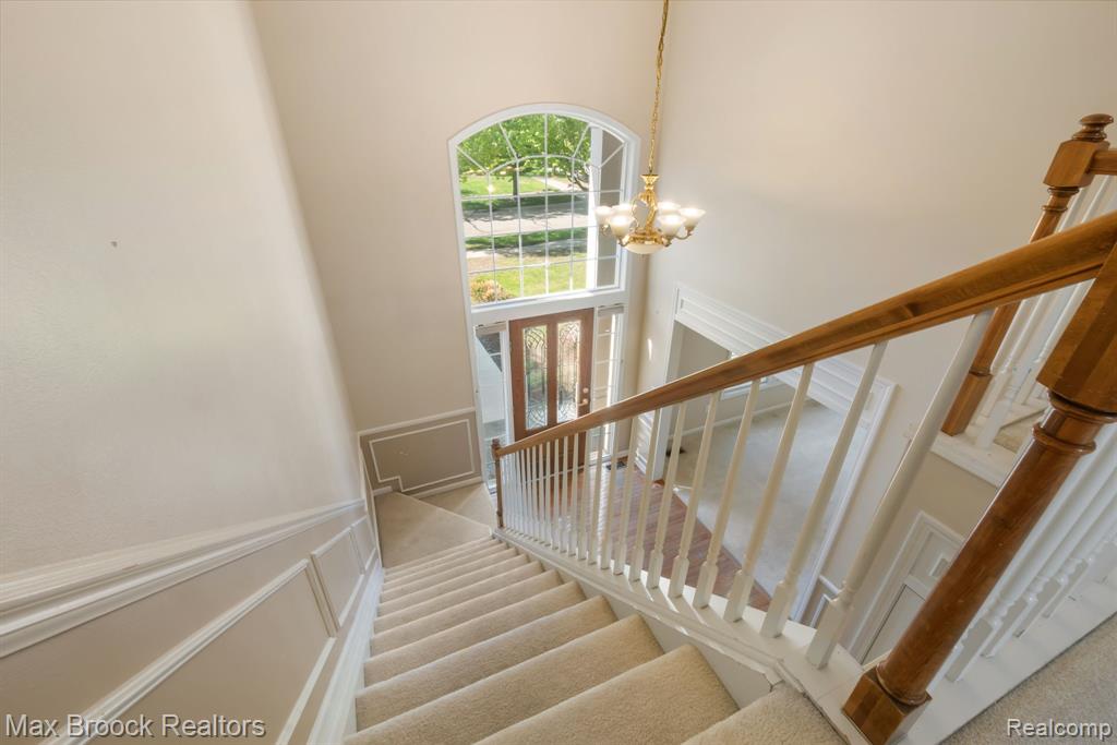 7657 Windgate Circle, West Bloomfield, MI 48323 — Photo 27