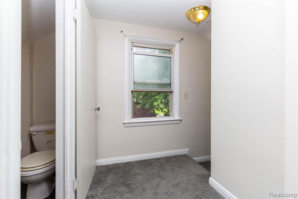 33627 Bock Street, Garden City, MI — Photo 25