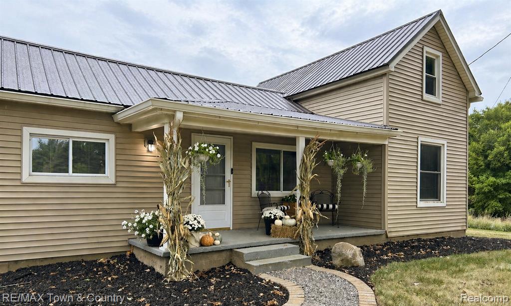 3733 Davenport Road, Metamora, MI 48455 — Photo 3
