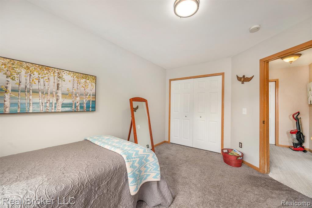 50155 OXFORD Drive, Macomb, MI 48044 — Photo 13