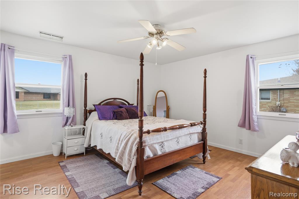 3436 Creekwood Drive, Saginaw, MI 48601 — Photo 9