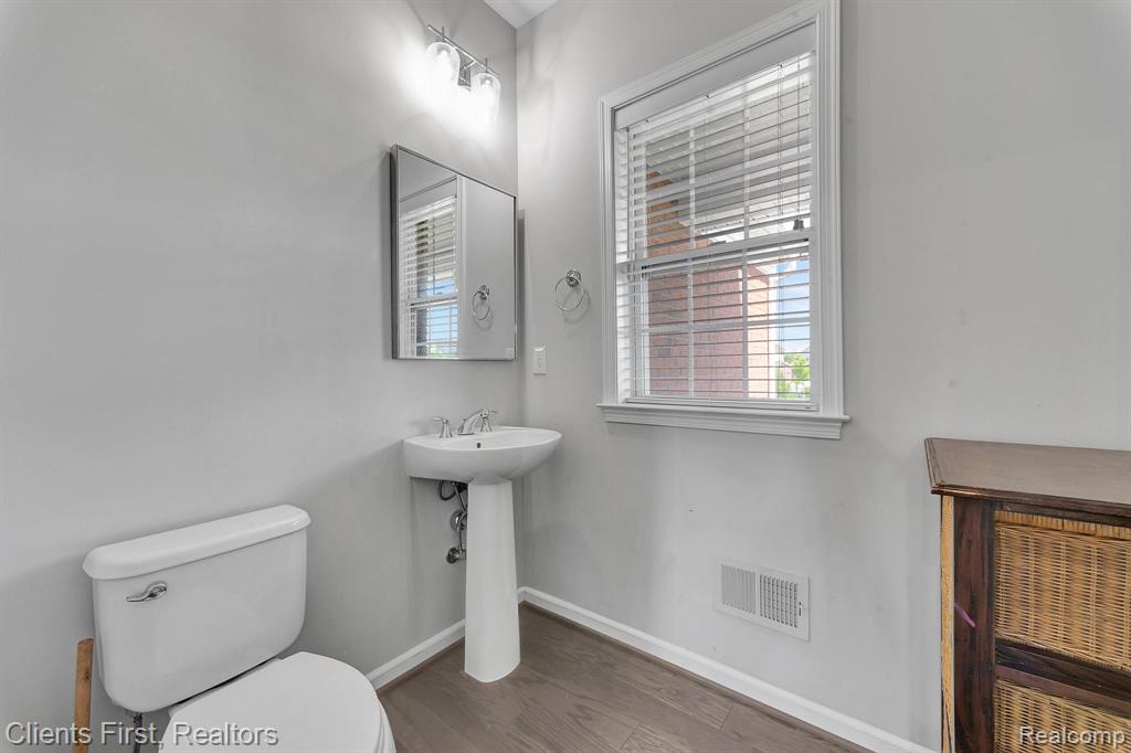 51214 Scarborough Road, Canton, MI 48188 — Photo 14