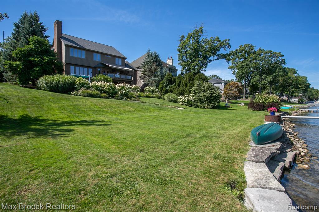 7080 Colony Drive, West Bloomfield, MI 48323 — Photo 83