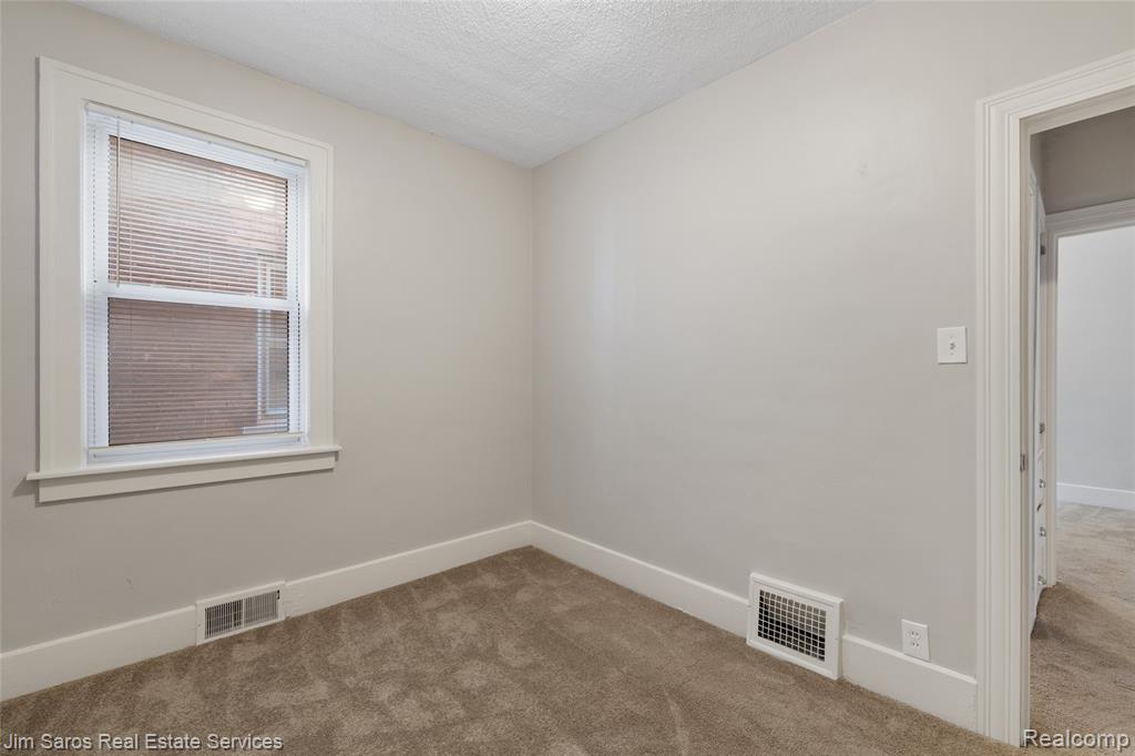 926-928 NOTTINGHAM, Grosse Pointe Park, MI 48230 — Photo 29