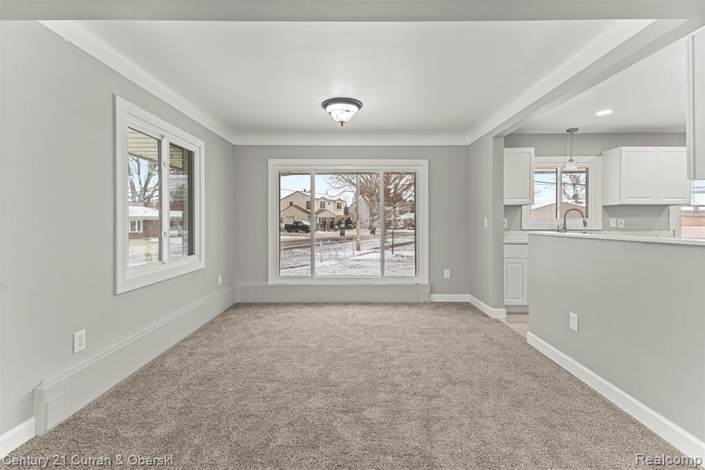 30631 Bayview Drive, Gibraltar, MI — Photo 11