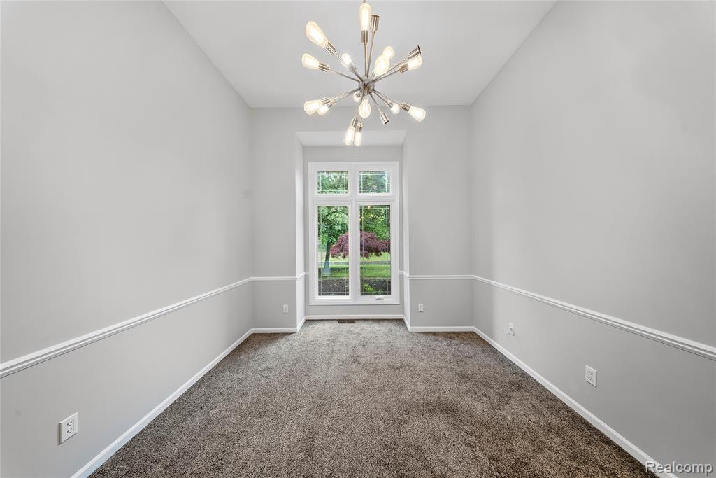 8487 Sherwood Drive, Grosse Ile, MI 48138 — Photo 16
