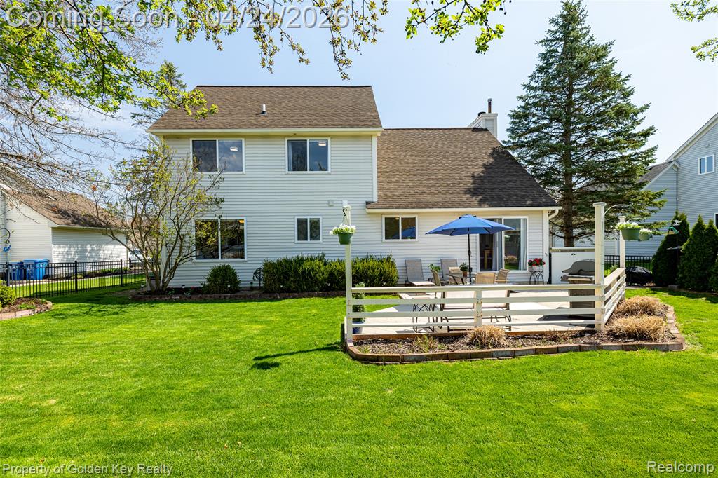 403 S Pine Creek Court, Waterford, MI 48327 — Photo 4