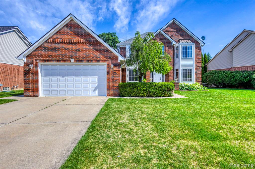 461 Tanner Drive, Troy, MI 48085 — front exterior
