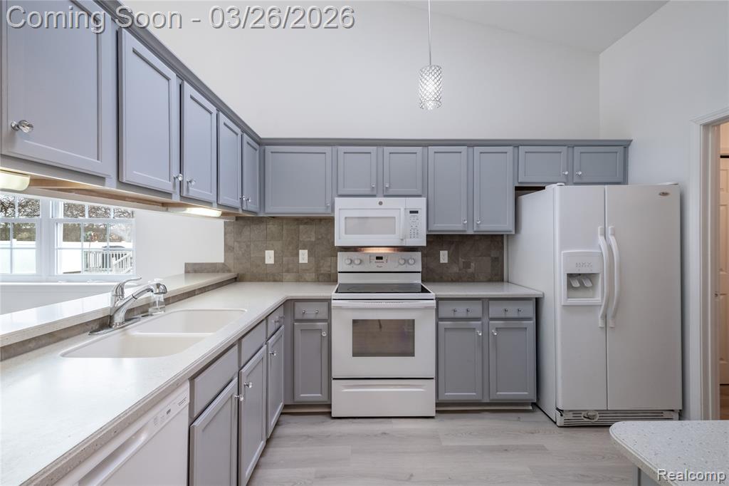 453 Pagels Court, Grand Blanc, MI 48439 — Photo 6