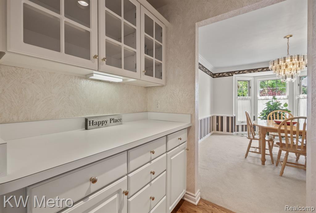 3953 Lake Forest Drive, Sterling Heights, MI 48314 — Photo 13