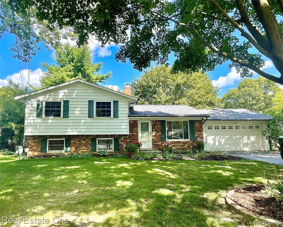 4620 Kempf Street, Waterford, MI 48329 — front exterior