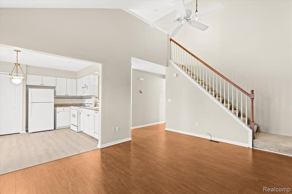 4138 HUNTERS Circle E, Canton, MI 48188 — Photo 12