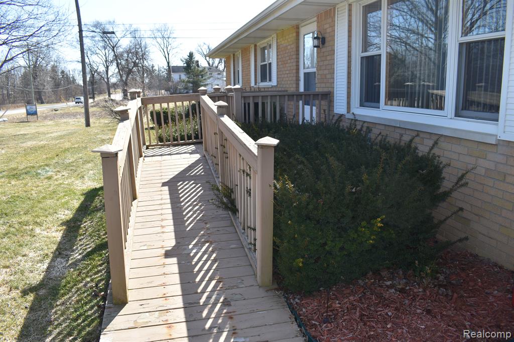 5211 N FOWLERVILLE Road N, Fowlerville, MI 48836 — Photo 19