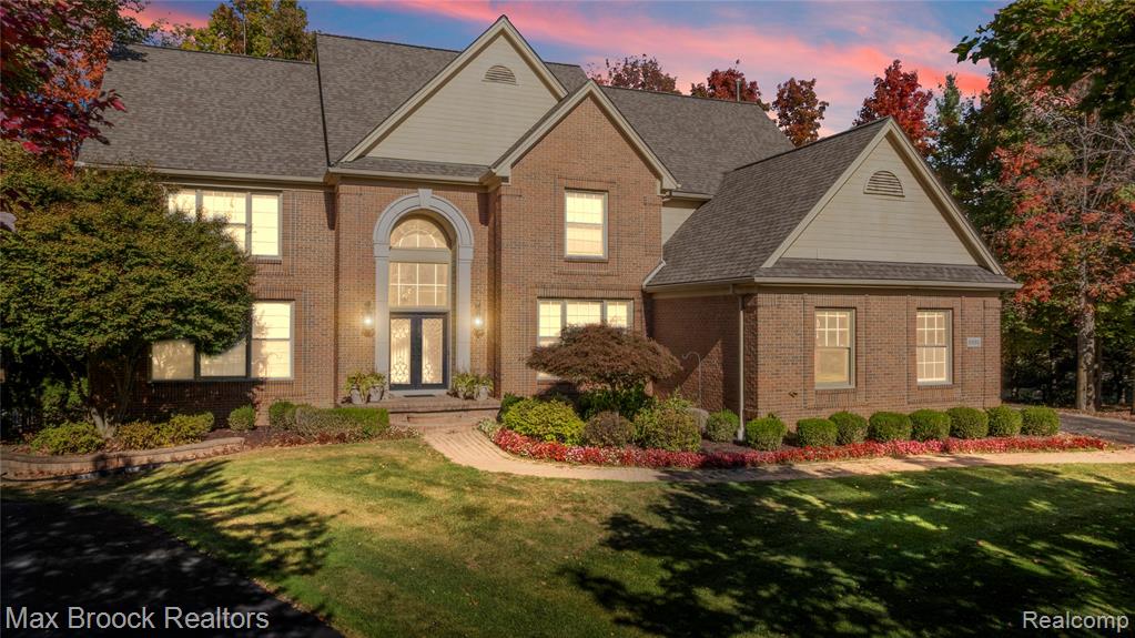 6986 Crosswell Drive, West Bloomfield, MI — Photo 2
