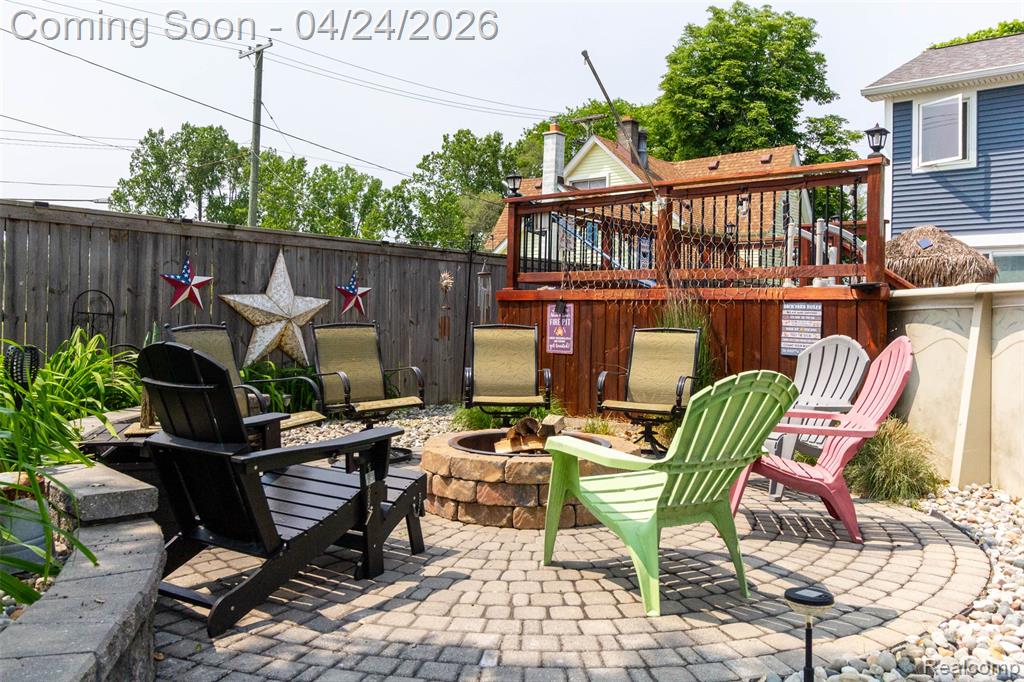 653 Chestnut Street, Wyandotte, MI 48192 — Photo 49