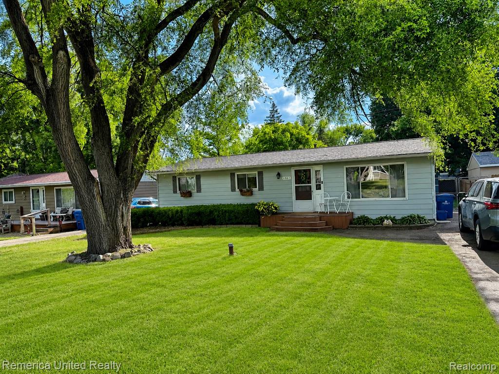 4861 Allingham Drive, White Lake, MI 48383 — front exterior