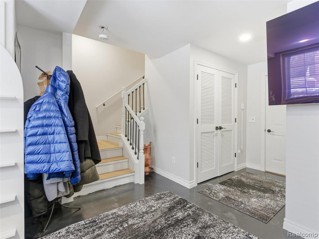6073 Windemere Lane, Utica, MI 48316 — Photo 35