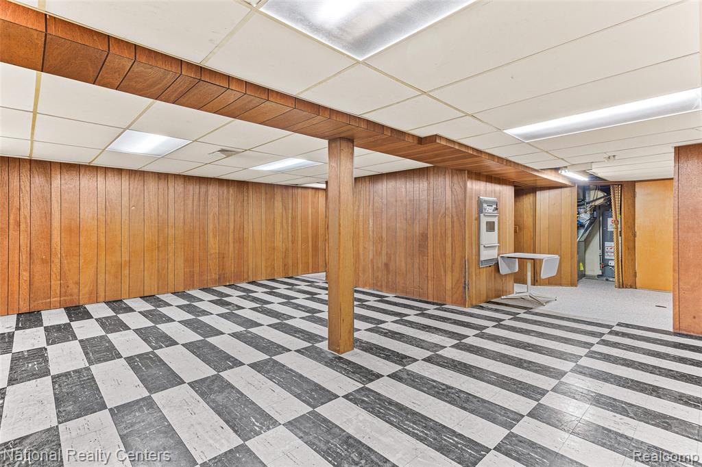 6104 Ardmore Park Circle, Dearborn Heights, MI 48127 — Photo 24