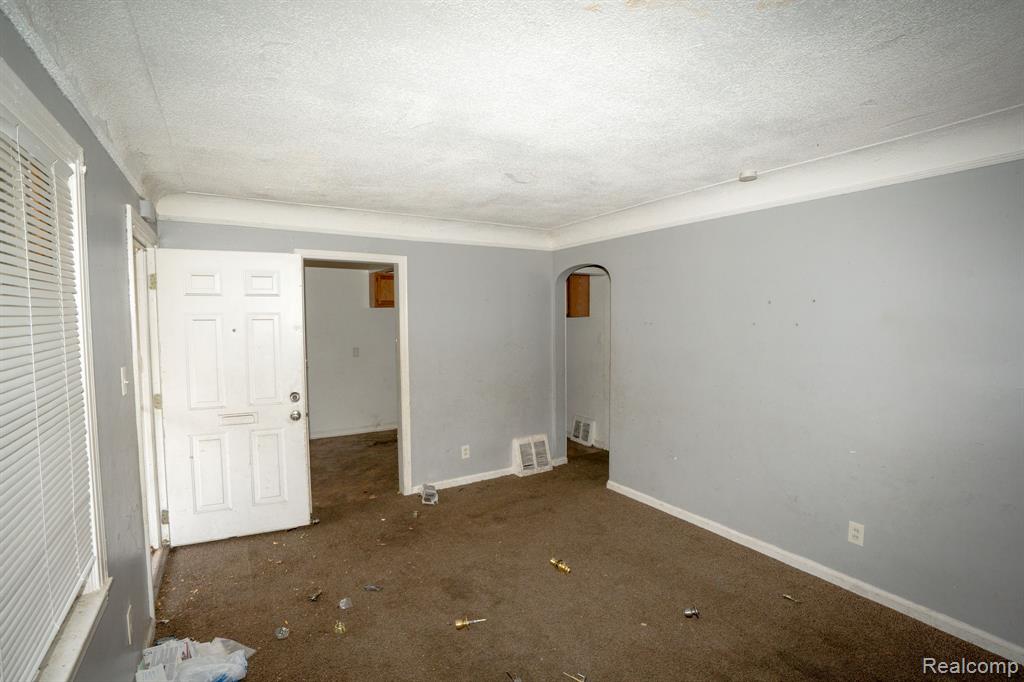 9262 Coyle Street, Detroit, MI 48228 — Photo 3