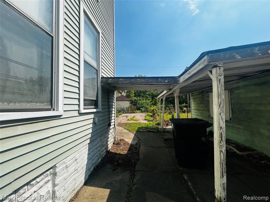 5220 Hecla Street, Detroit, MI 48208 — Photo 15