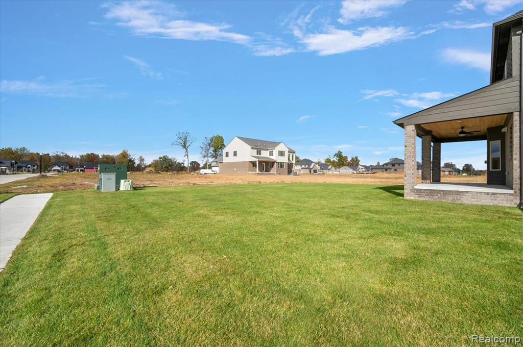 50437 MISTWOOD Drive, Macomb, MI 48042 — Photo 64