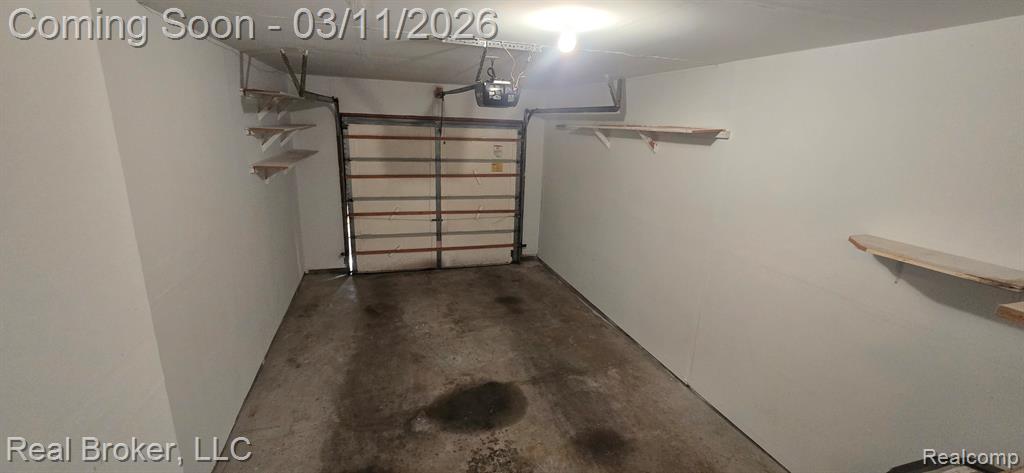 7680 Rivergate Drive, Westland, MI — Photo 17