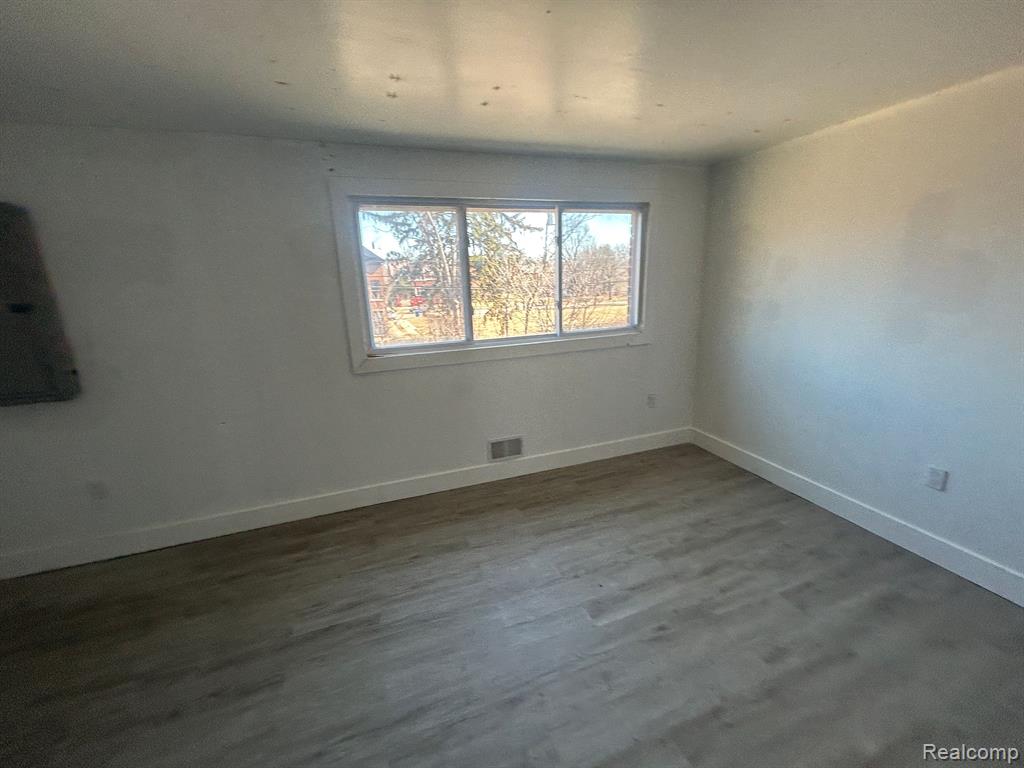 5258 NEWPORT Street, Detroit, MI 48213 — Photo 26