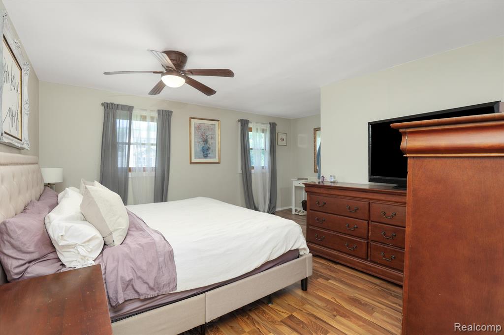 532 Elizabeth Street, Milford, MI 48381 — Photo 18