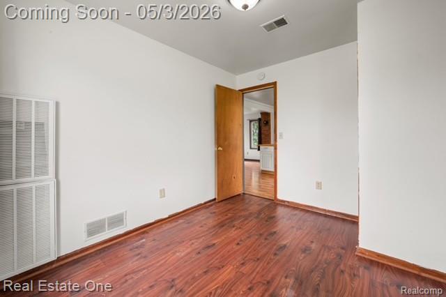 11099 Irish Road, Otisville, MI 48463 — Photo 10
