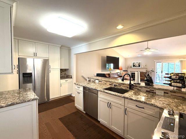 42034 Coventry Way, Canton, MI 48187 — Photo 4