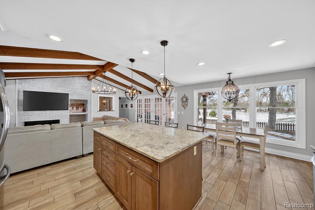 5397 Sutton Place, Grand Blanc, MI 48439 — Photo 14