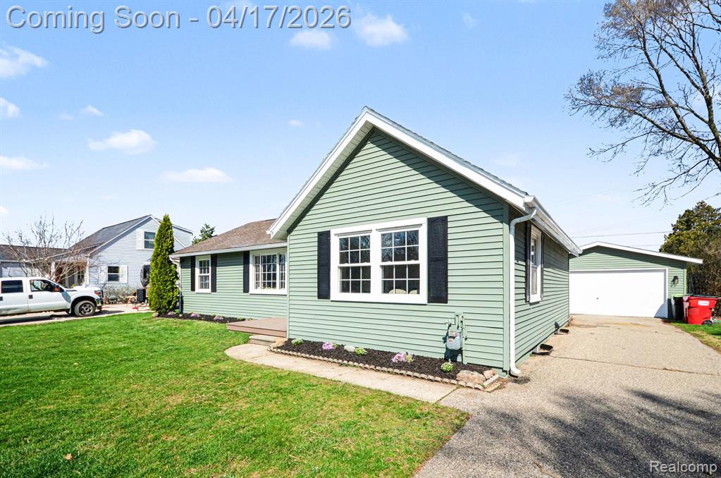 67550 Sisson Street, Washington, MI 48095 — Photo 4