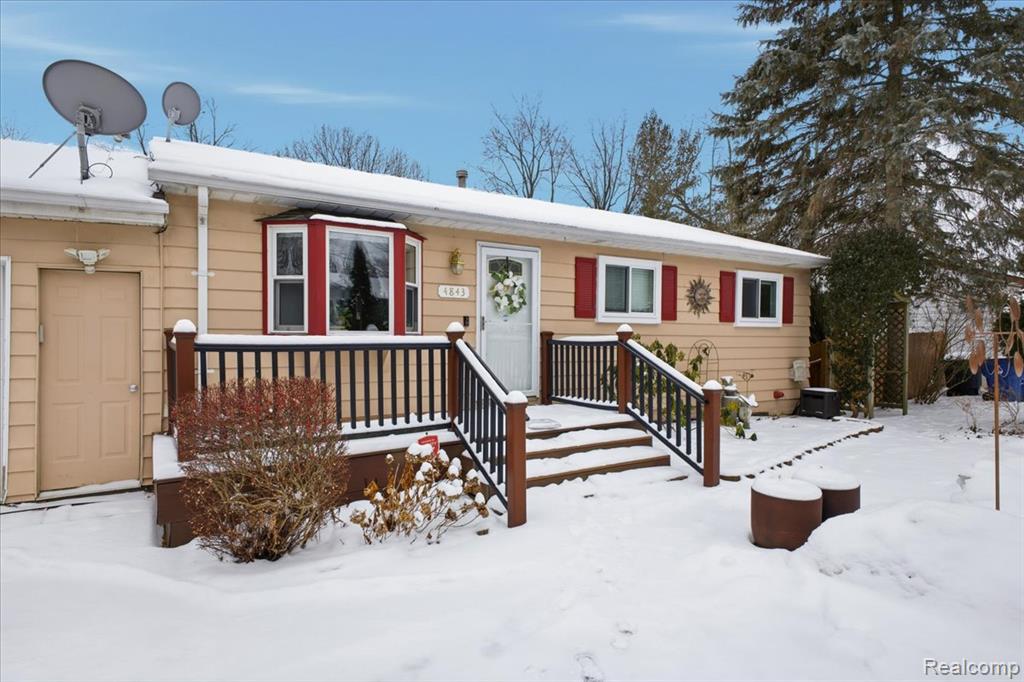 4843 Gilbo Avenue, Waterford, MI 48328 — Photo 3
