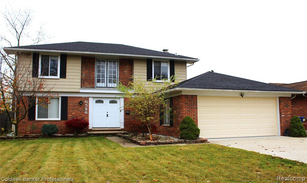 6586 CARRIAGE HILLS Drive, Canton, MI 48187 — Photo 3