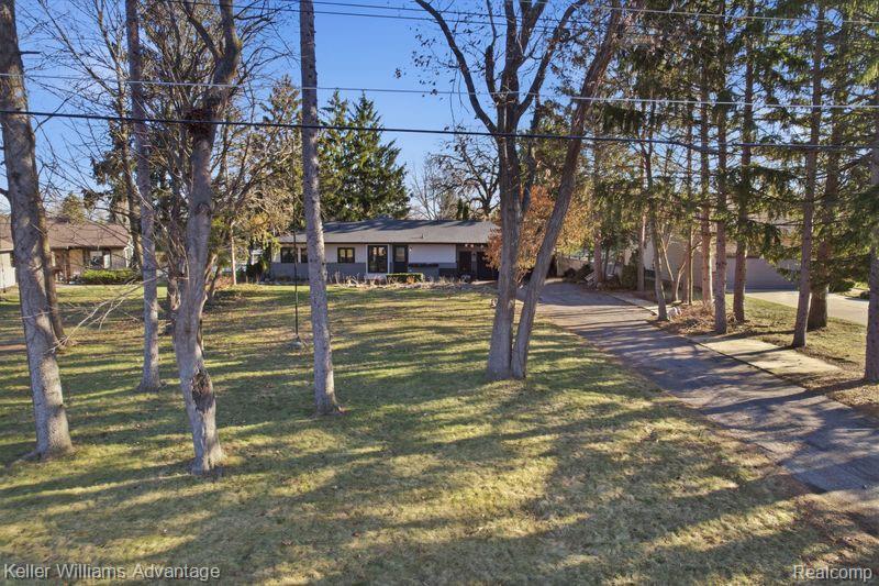 1210 Craven Drive, Highland, MI 48356 — Photo 41