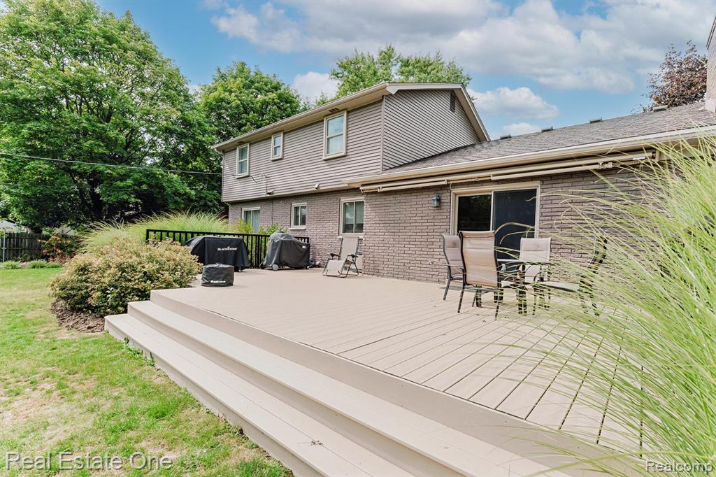 5374 Daniels Drive, Troy, MI 48098 — Photo 45