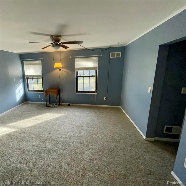 955 Sherwood Forest Drive, 52, Rochester Hills, MI 48307 — Photo 7