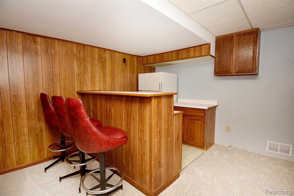 6186 Smithfield Drive, Troy, MI 48085 — Photo 28